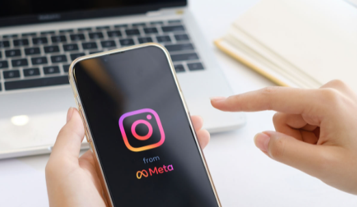 "Navigating Instagram's Ever-Changing Landscape: Tips for Success"